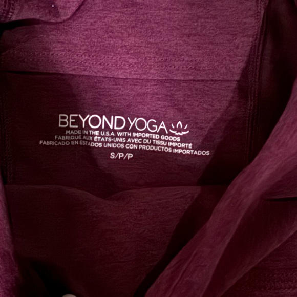 Beyond yoga side pocket leggings small - Picture 2 of 4